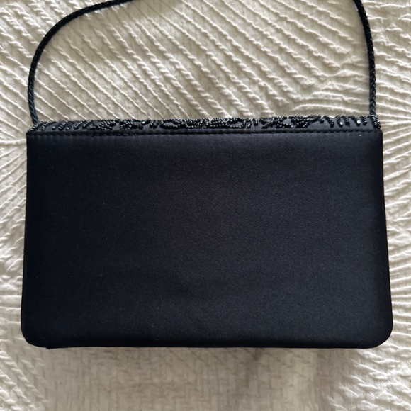 Black embroidered dress purse - Picture 4 of 4